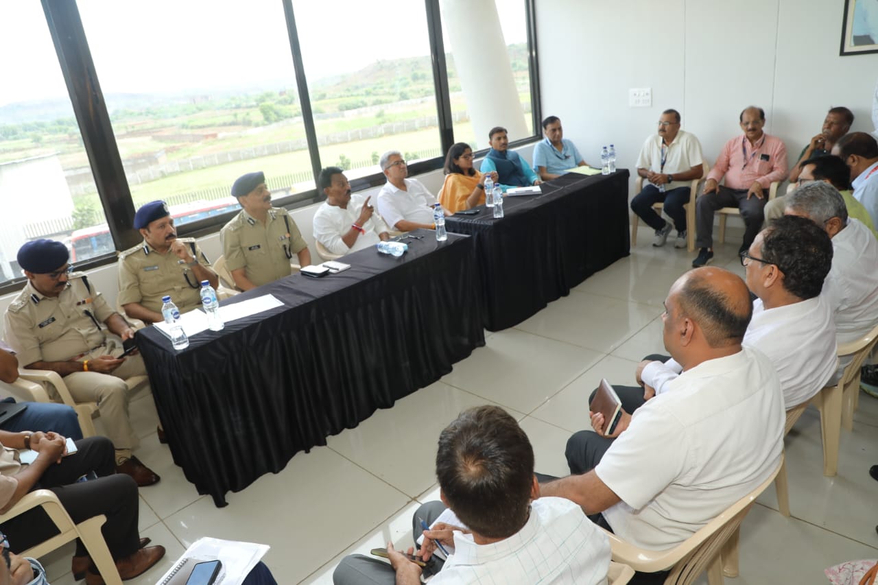 MPL टी-20 फायनल मैच के दिन पार्किंग की पुख्ता व्यवस्था हो – प्रभारी मंत्री सिलावट, उन्हीं दर्शकों को स्टेडियम में मिलेगा प्रवेश जिन पर टिकिट या प्रवेश पास होंगे