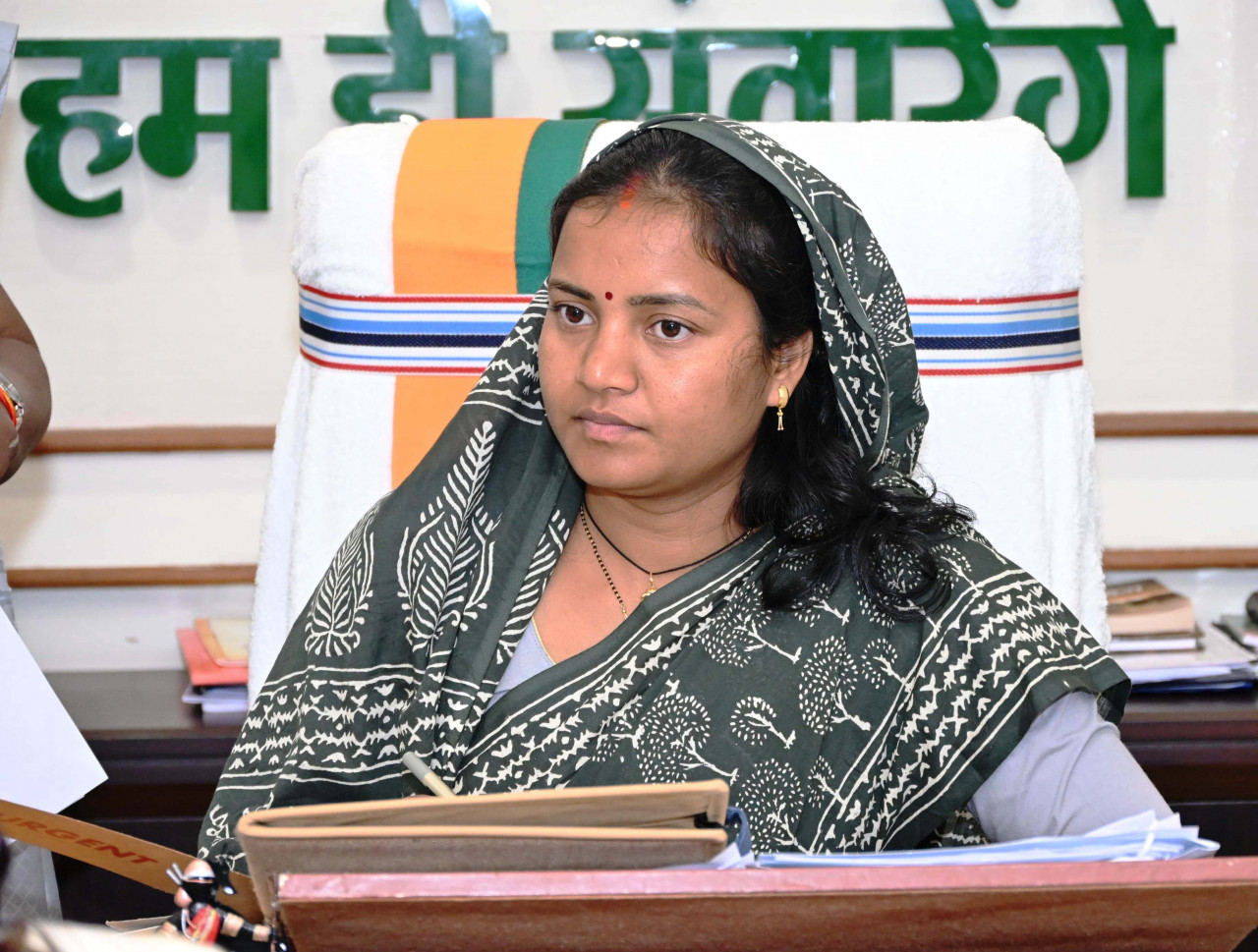 रायपुर : आंगनबाड़ियों में घटिया सामान की आपूर्ति का मामला: मंत्री श्रीमती राजवाड़े के निर्देश पर बड़ी कार्रवाई, छह सप्लाई एजेंसियां ब्लैक लिस्टेड
