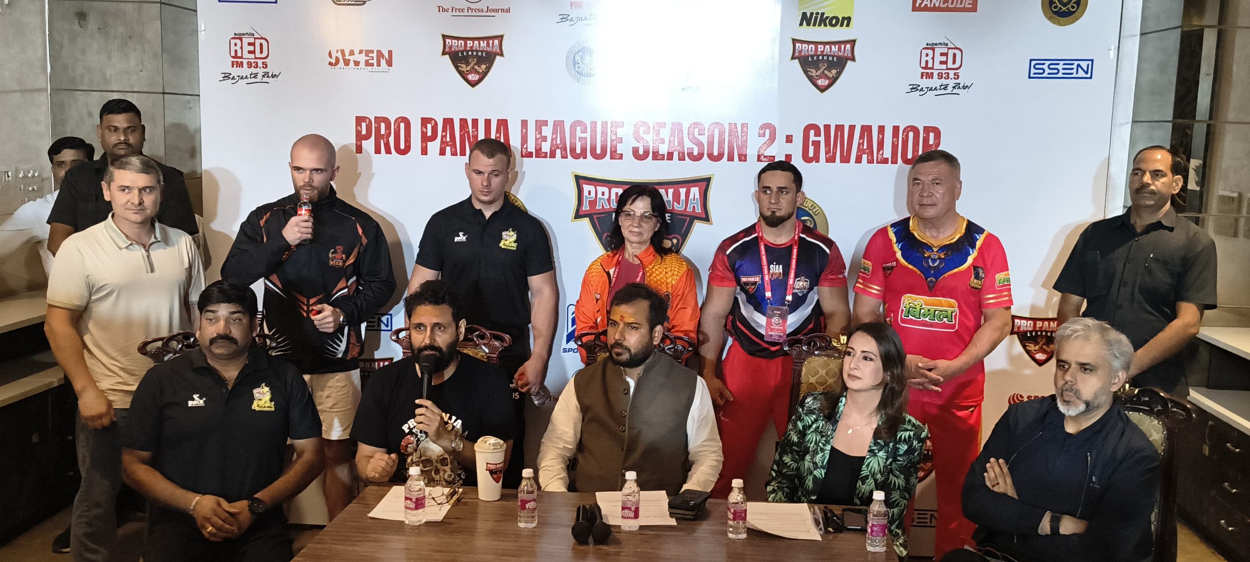 प्रो पंजा लीग सीजन-2 का खिताबी मुकाबला ग्वालियर में 5 अगस्त से,6 बड़ी टीमें आमने-सामने, ग्रेट खली, राजपाल यादव, मुक्केबाज विजेंदर सिंह आएंगे