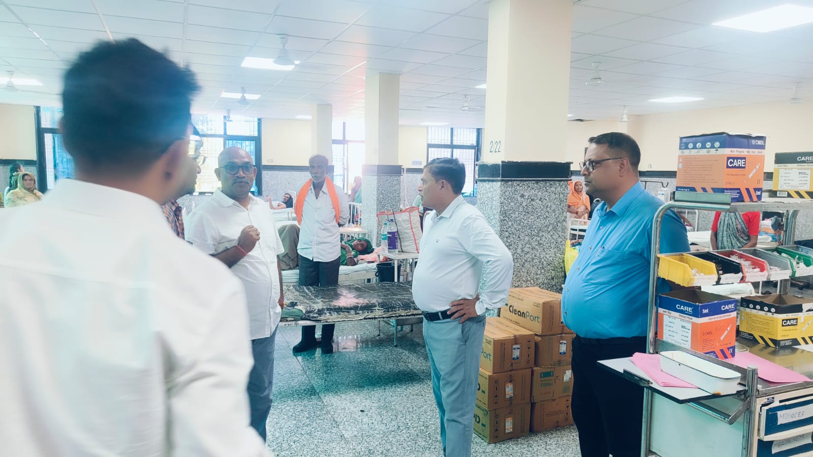 OPD समय के दौरान कोई भी कंसलटेंट राउंड पर न जाए-डीन डॉ.धाकड़