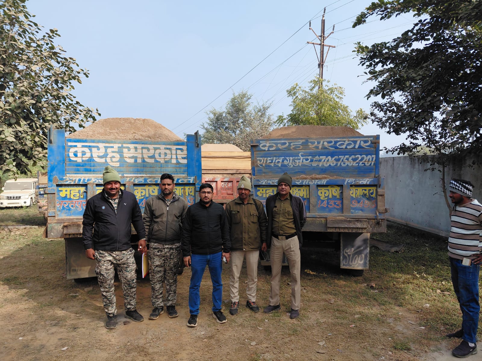 ग्वालियरःरेत के अवैध परिवहन के खिलाफ कार्रवाई, पाँच वाहन जब्त