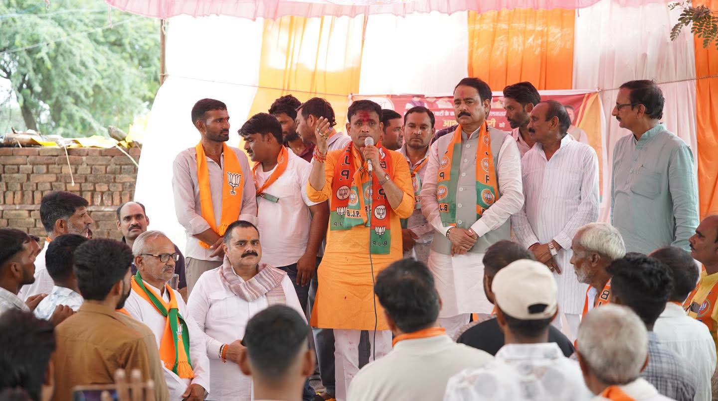 कांग्रेस राजा-महाराजाओं की पार्टी, आम जनता से नहीं कोई सरोकार: दतिया में गरजे भाजपा प्रत्याशी आशुतोष तिवारी