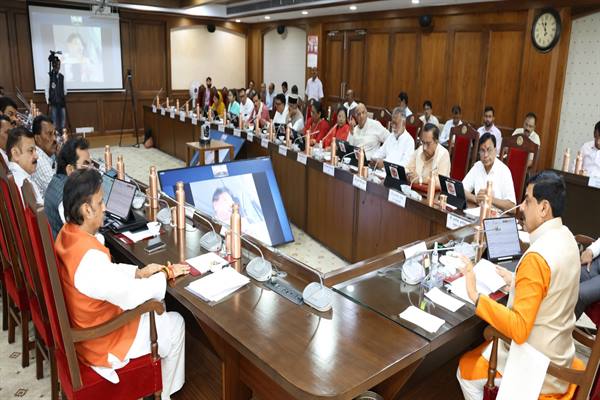 140 विधानसभा क्षेत्रों में बनेंगे ‘मुख्यमंत्री स्पोर्ट्स कॉम्प्लेक्स’, हेलीपैड की भी होगी व्यवस्था; कैबिनेट की मंजूरी