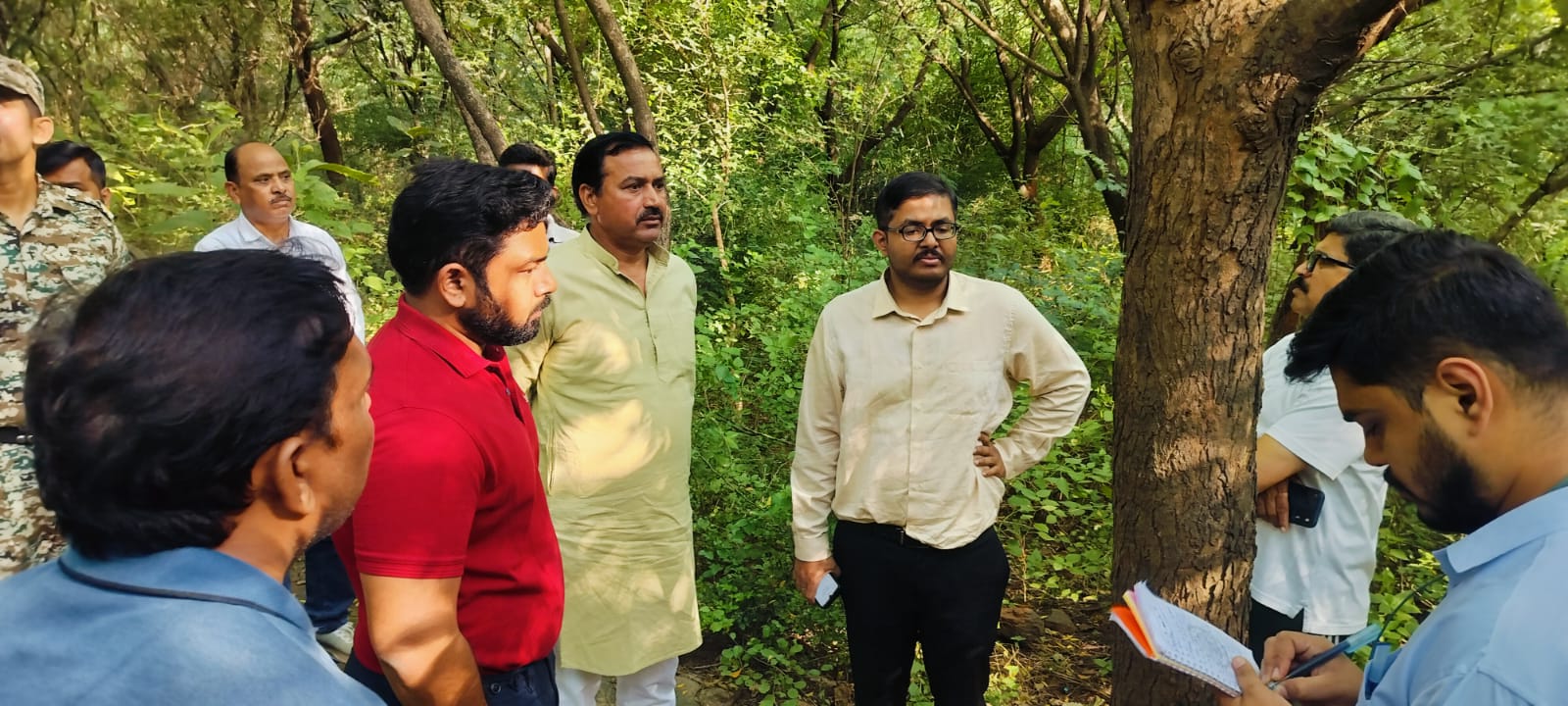 ग्वालियर: गंदगी और सीवर ओवरफ्लो पर बिफरे निगमायुक्त, अधिकारियों को लगाई फटकार, दिए नोटिस जारी करने के निर्देश, गोबर बहाने वाली भैंस डेयरियों को सील करने के आदेश