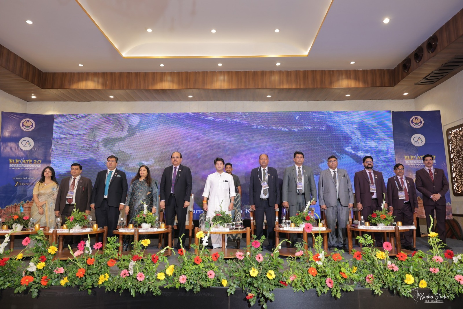 ICAI ‘Elevate 2.0’: केंद्रीय मंत्री सिंधिया ने वित्तीय पारदर्शिता को बताया देश की आर्थिक प्रगति का आधार, जुटे 150 से अधिक वित्त विशेषज्ञ: ICAI फोरम में AI आधारित कारोबार और ग्वालियर के आर्थिक विकास पर मंथन